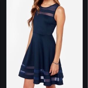 Lulu’s Fit & Flare Scuba Mesh Navy blue dress